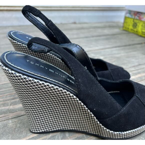 Tommy Hilfiger women’s Vivienne houndstooth wedge platform heels (size 8.5) - Picture 2 of 6